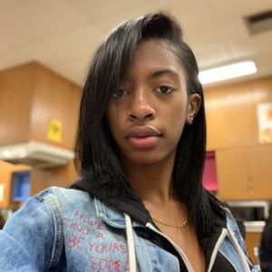 Meet your Posher, Timira